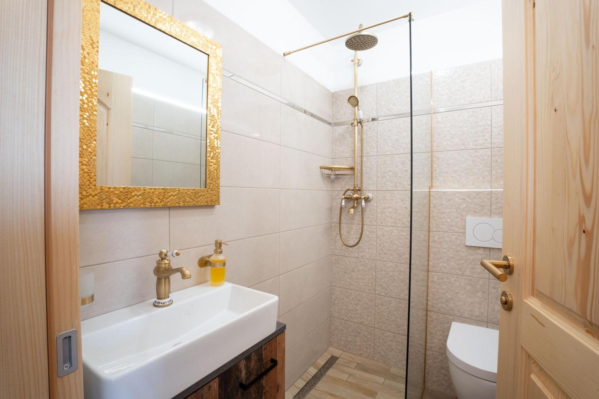 Aparthotel Hom At Vintgar Zgornje Gorje 外观 照片