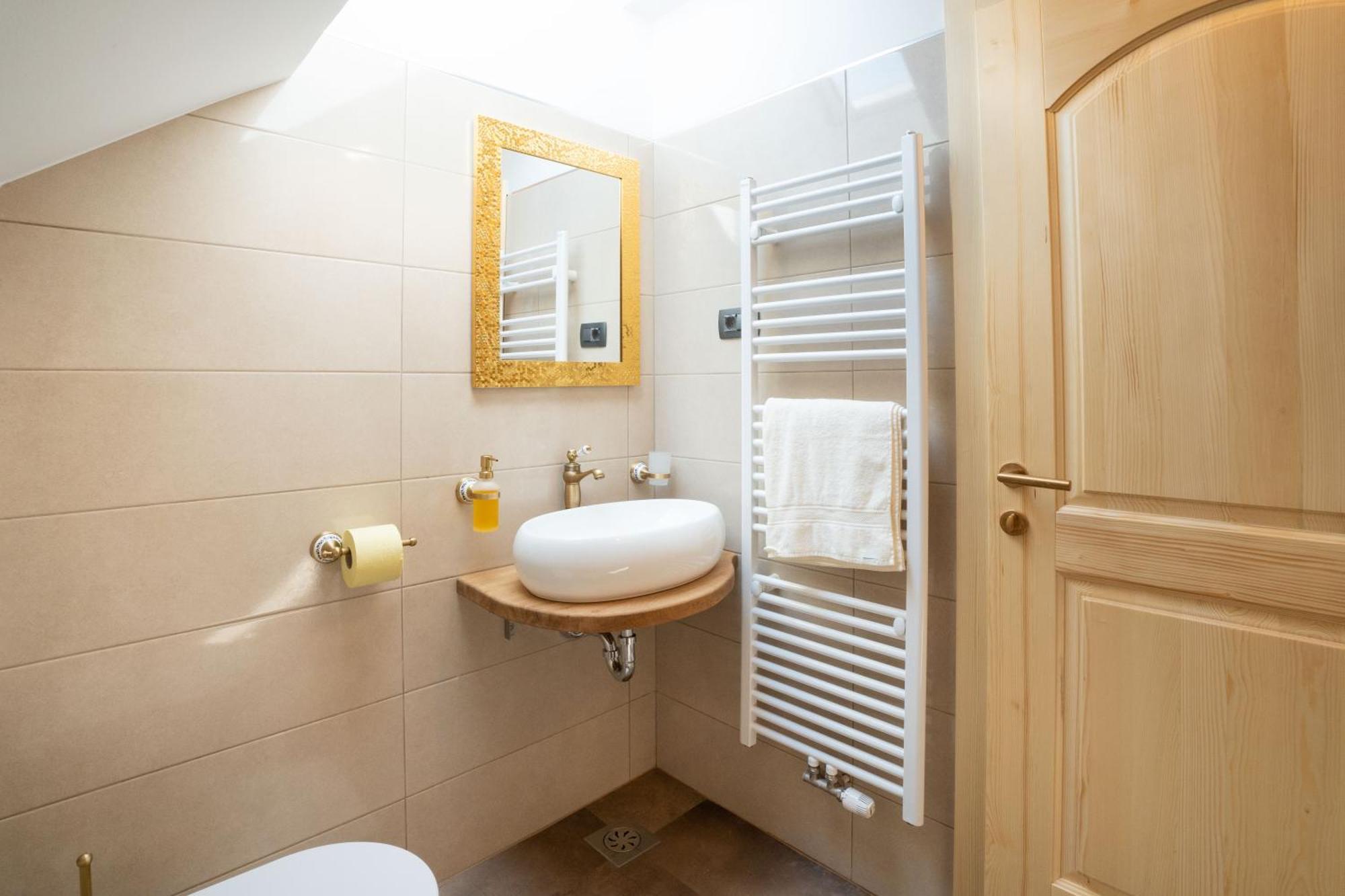 Aparthotel Hom At Vintgar Zgornje Gorje 外观 照片