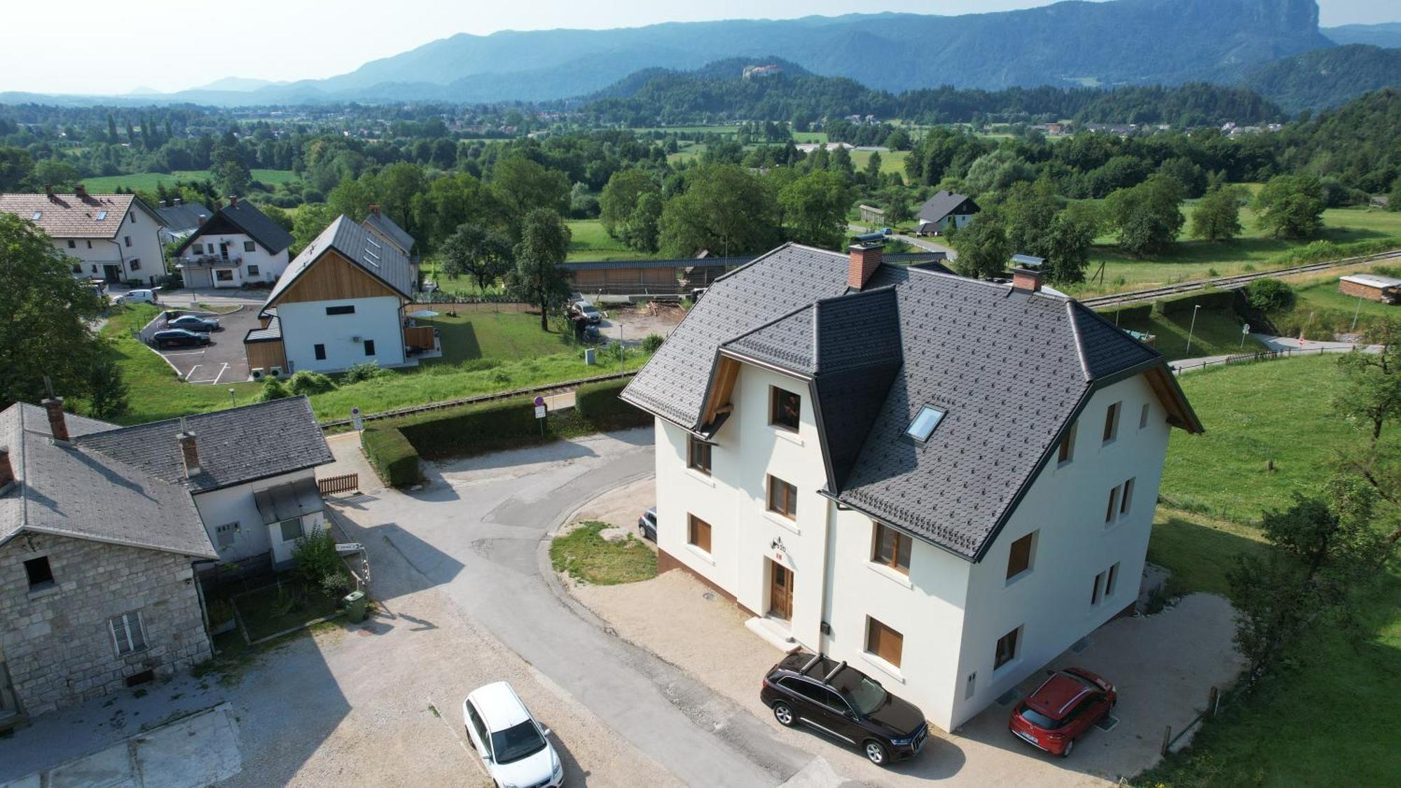 Aparthotel Hom At Vintgar Zgornje Gorje 外观 照片